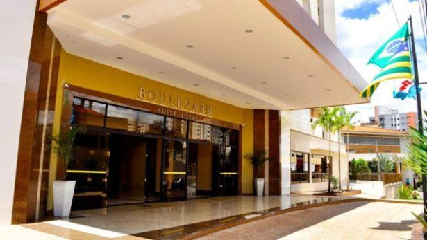 Aparthotel Boulevard Pool Top