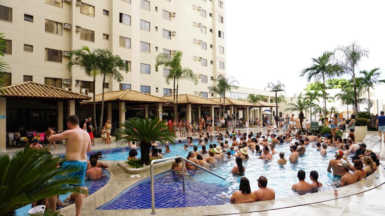 Boulevard Pool Top * Caldas Novas